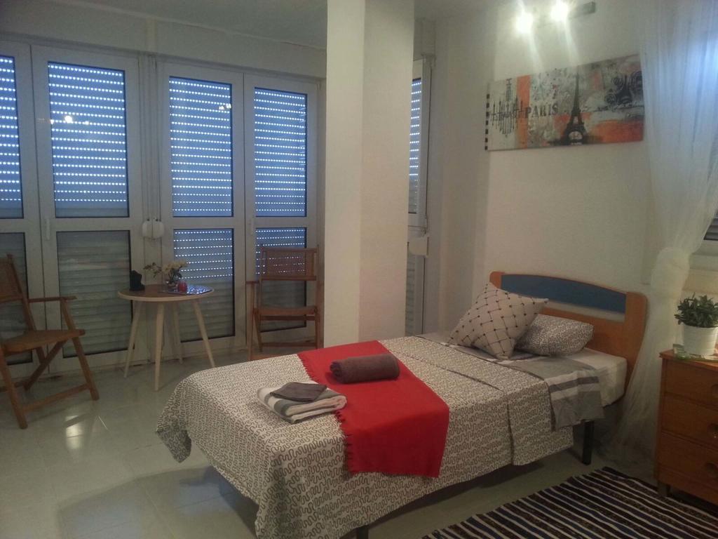 Apartamento Maestro Parada Торрев'єха Номер фото